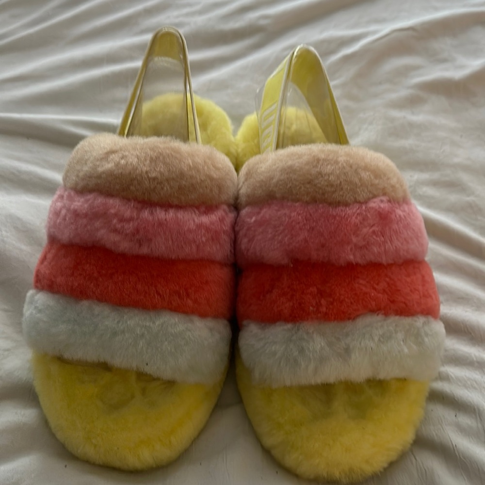 Colorful “Fluff Yeah Slide” UGGs